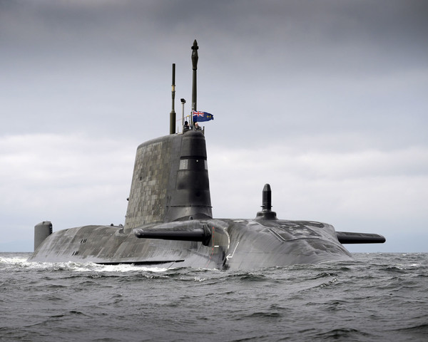 부산항에 입항에 있는 영국 어스튜트급 핵추진 공격 잠수함 '아트풀'함. 사진=영국 해군