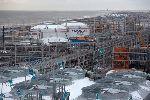 러시아 시베리아 최북단 야말 LNG 프로젝트의 LNG처리시설과 저장시설 전경. 사진=프랑스 토탈