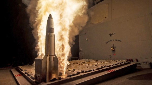 미해군 순양함에서 발사되는 SM-3 미사일. 사진=미국미사일방어청